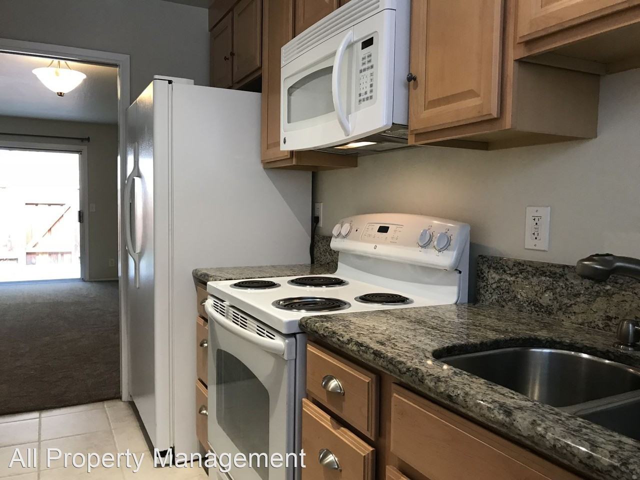 1485 Terra Nova Blvd - Photo 2 of 18