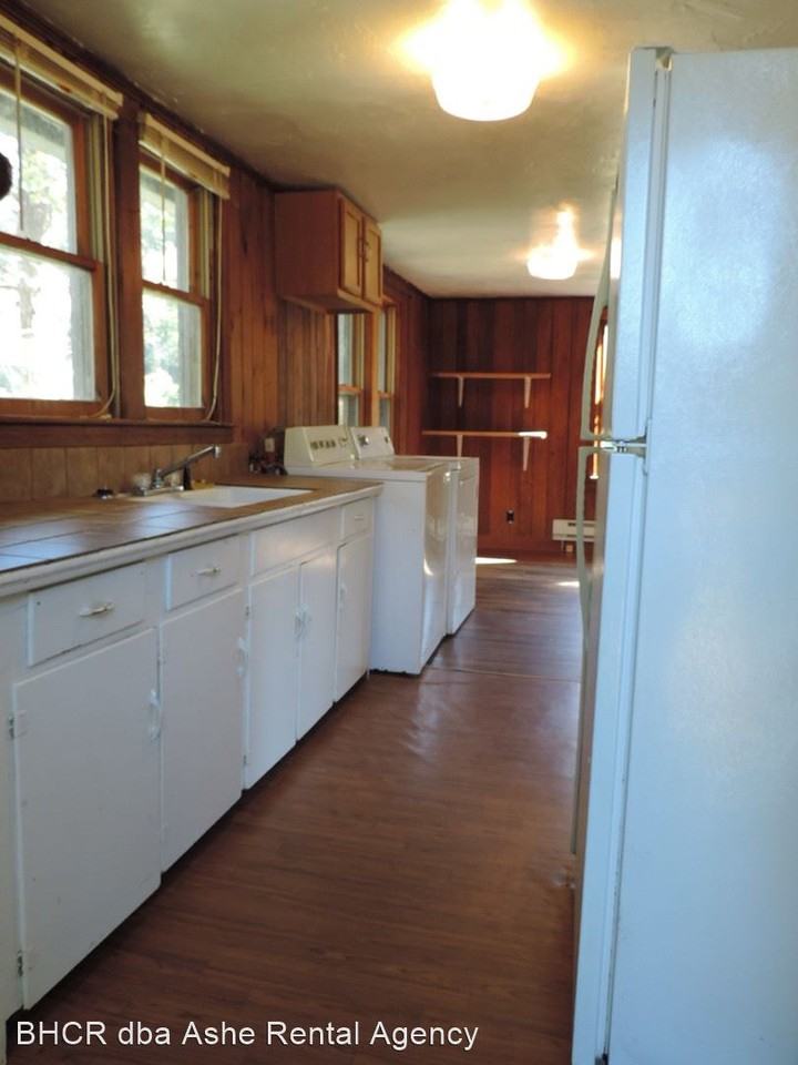 1063 Conley Cheek Rd - Photo 3 of 14