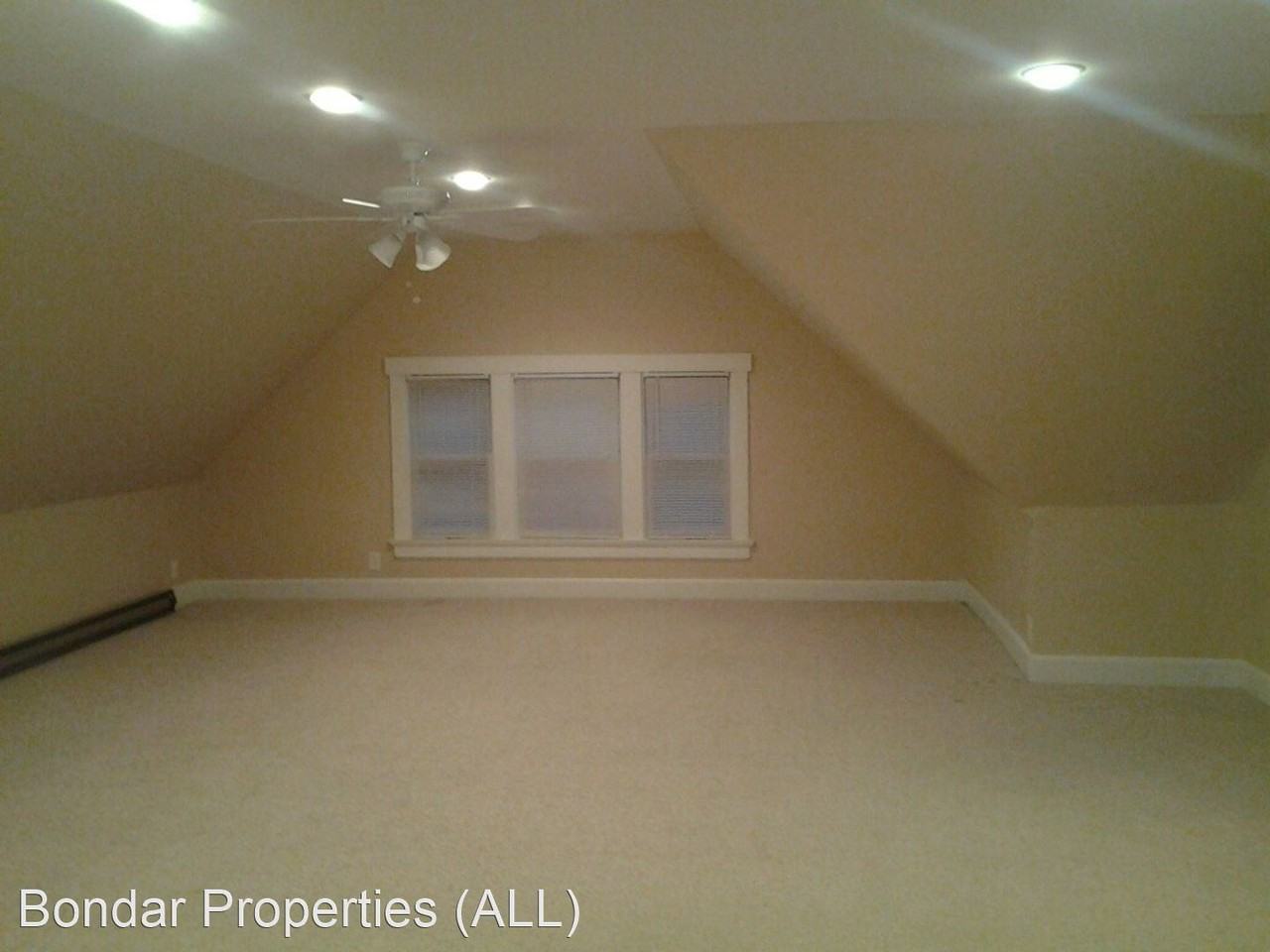 2719-2721 North Hackett Avenue - Photo 2 of 14