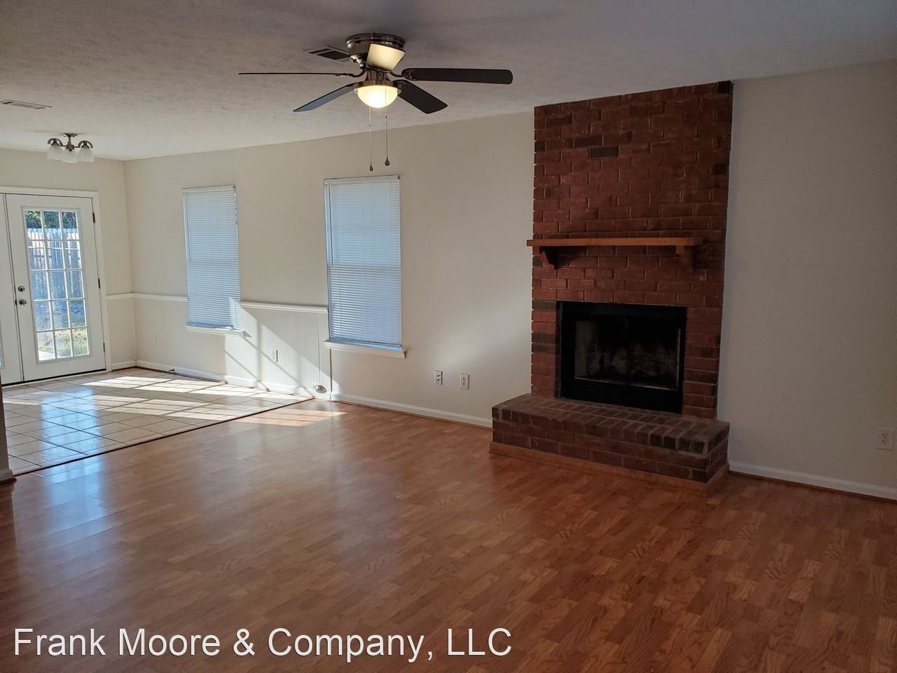 141 John Glenn Dr - Photo 3 of 17