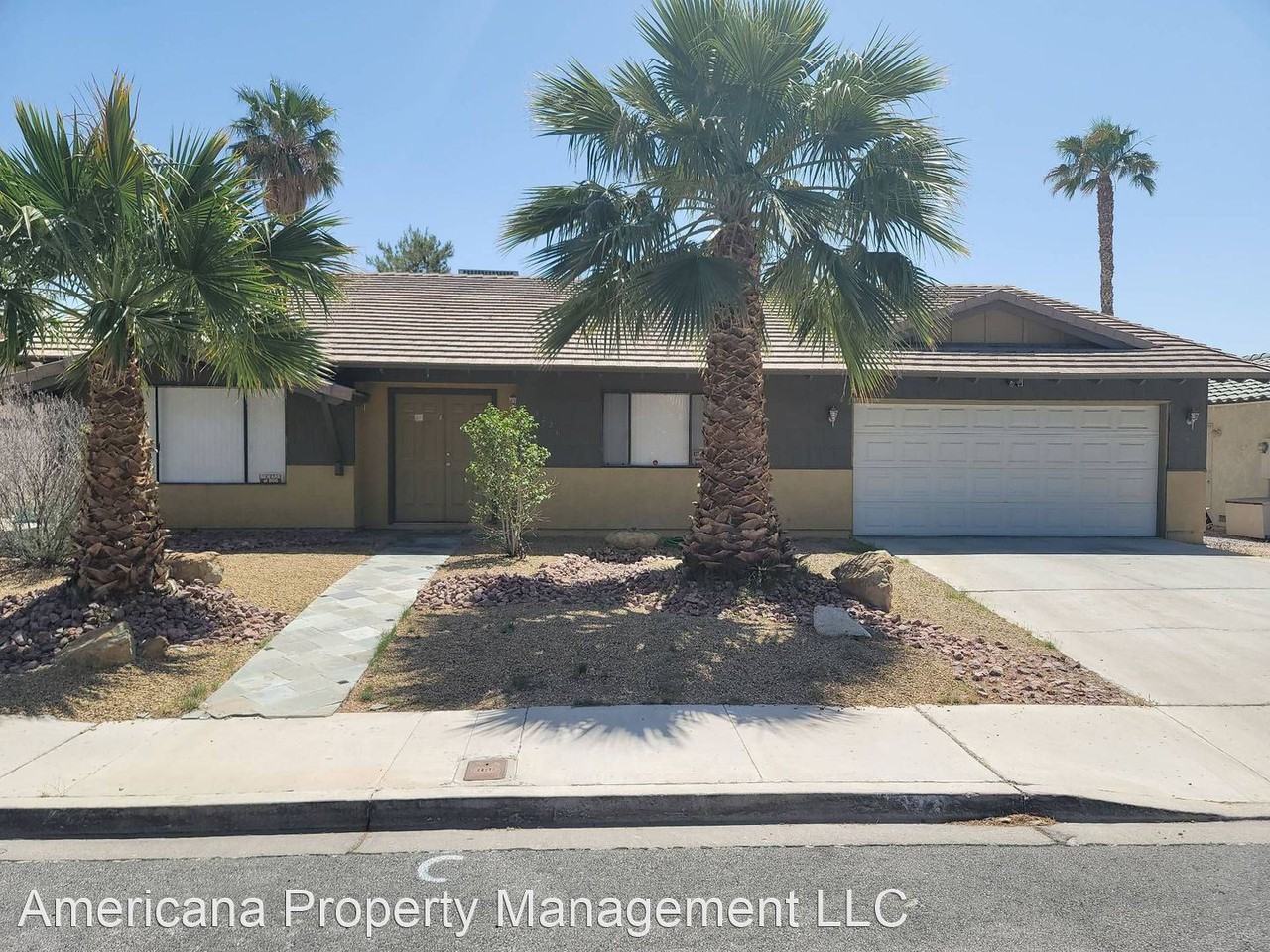 3221 E Rochelle Ave - Photo 2 of 37