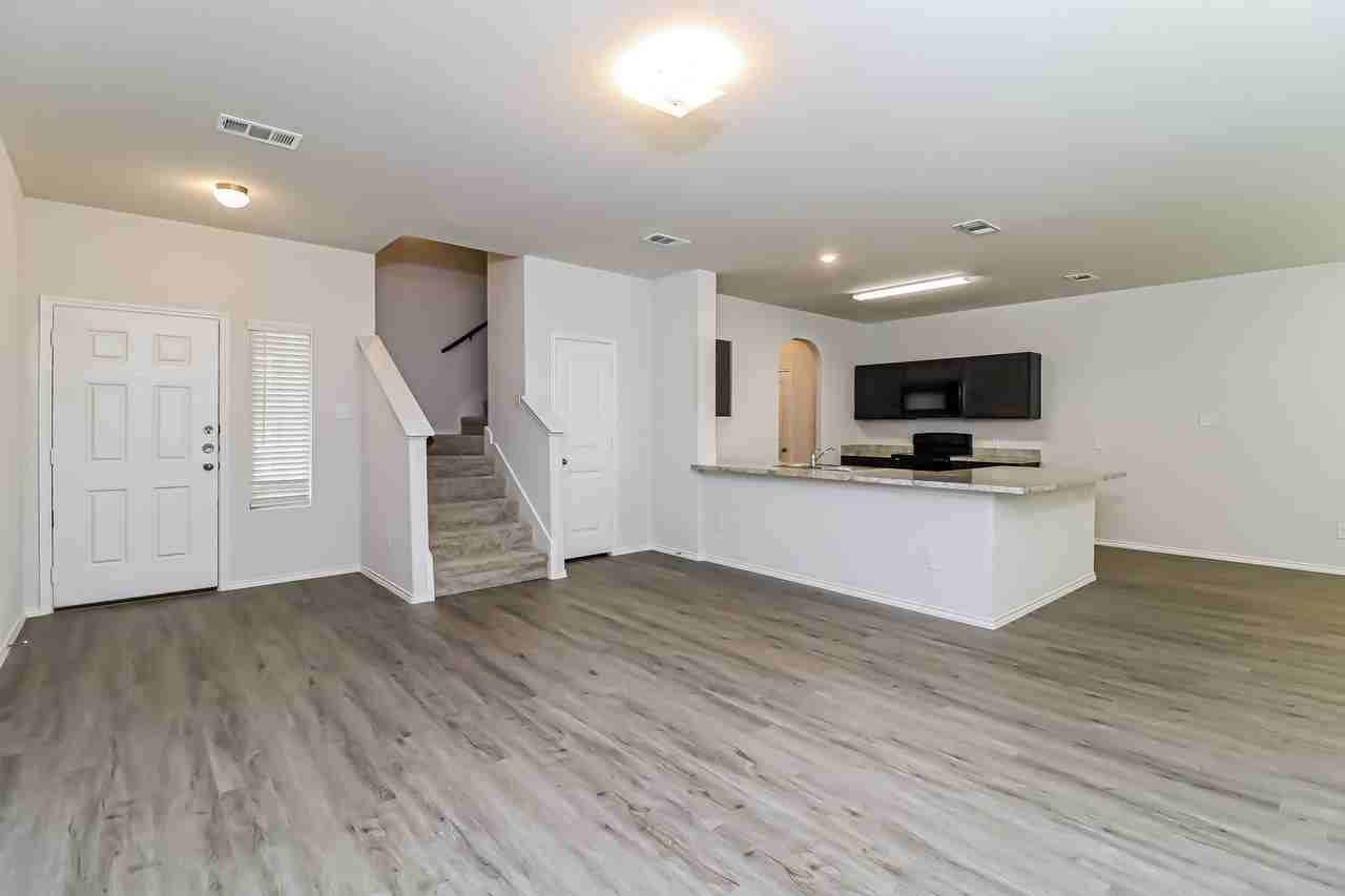 8325 Hackberry Tree Dr - Photo 3 of 14