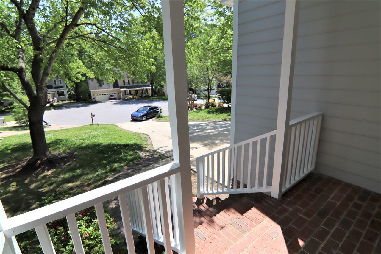 107 Carostone Ct - Photo 2 of 31