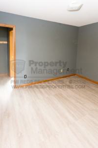 8935 Meridian Ave - Photo 3 of 4