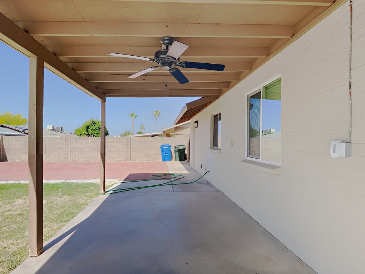 3939 W Anderson Dr - Photo 3 of 21