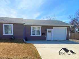 1114 8th Ave Ne - Photo 1 of 1