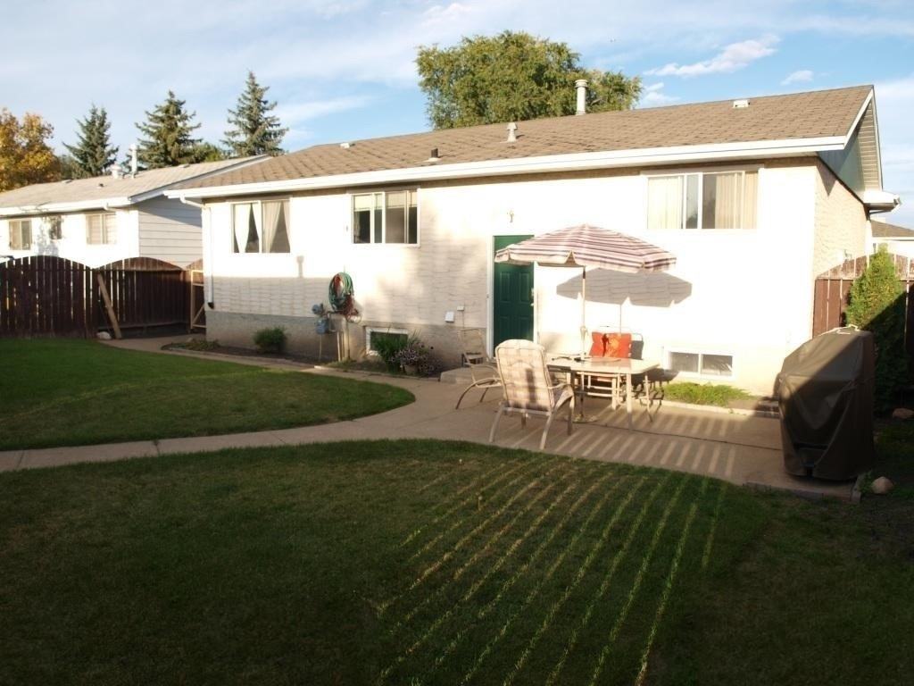 14732 122 St Nw - Photo 2 of 15