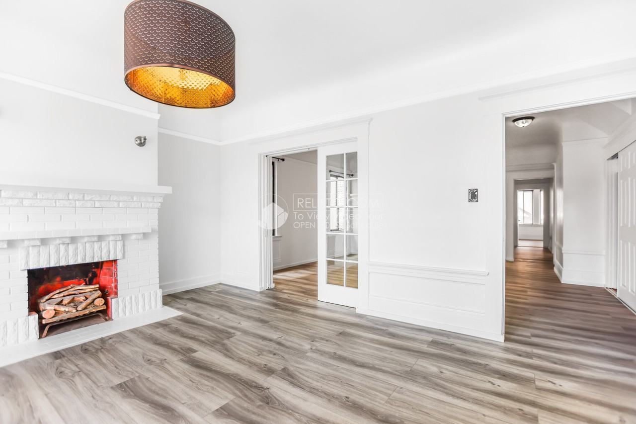 627 Webster St - Photo 3 of 18