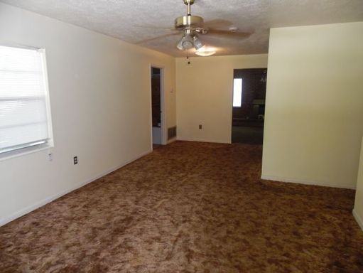 22629 SE 58th Pl - Photo 2 of 18