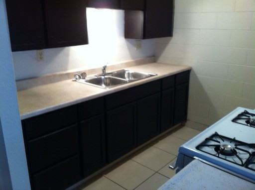 509 Leon Ave - Photo 3 of 9