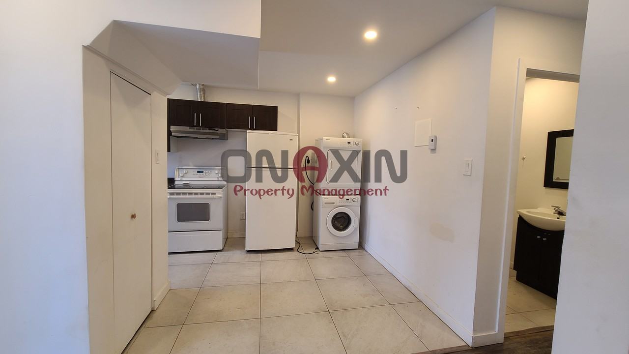 3973 Rue la Fontaine - Photo 6 of 17