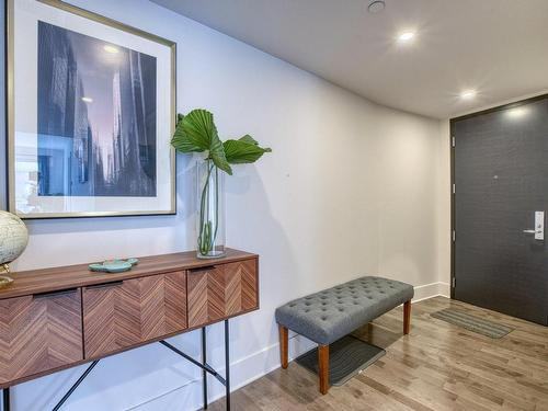 1025 Rue de la Commune Est #707 - Photo 7 of 12