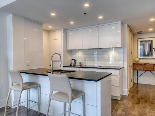 1025 Rue de la Commune Est #707 - Photo 5 of 12