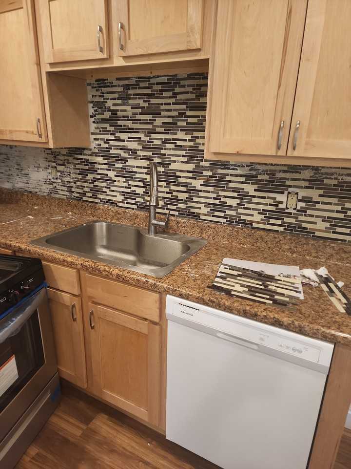 58 E Broadway St - Photo 2 of 28