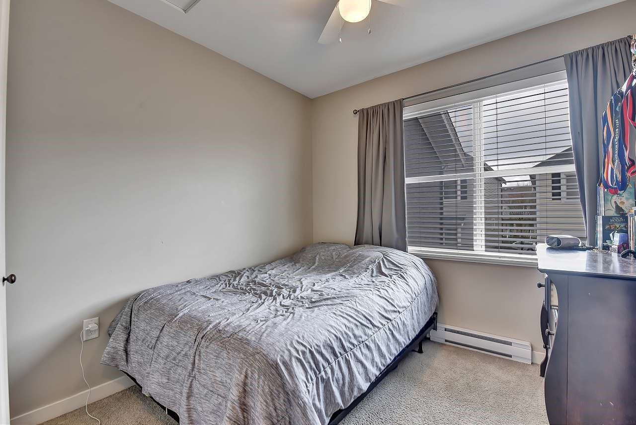 19180 65 Avenue #26 - Photo 6 of 12