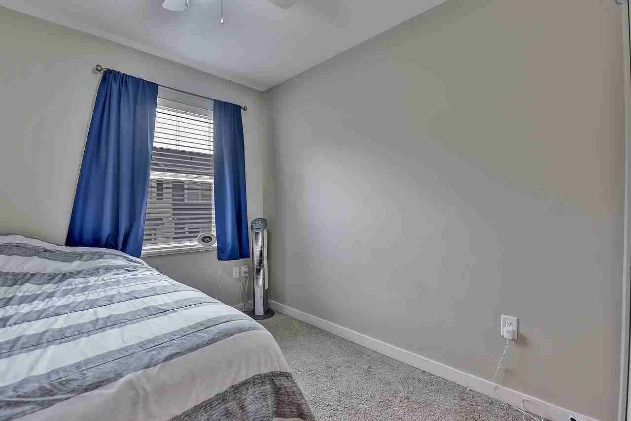 19180 65 Avenue #26 - Photo 7 of 12