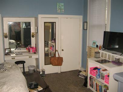 226 West 5th Street - Photo 3 of 5