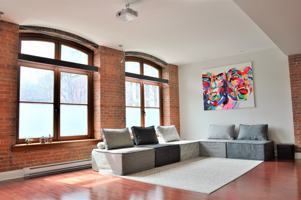 featured image of 430 Rue McGill #202