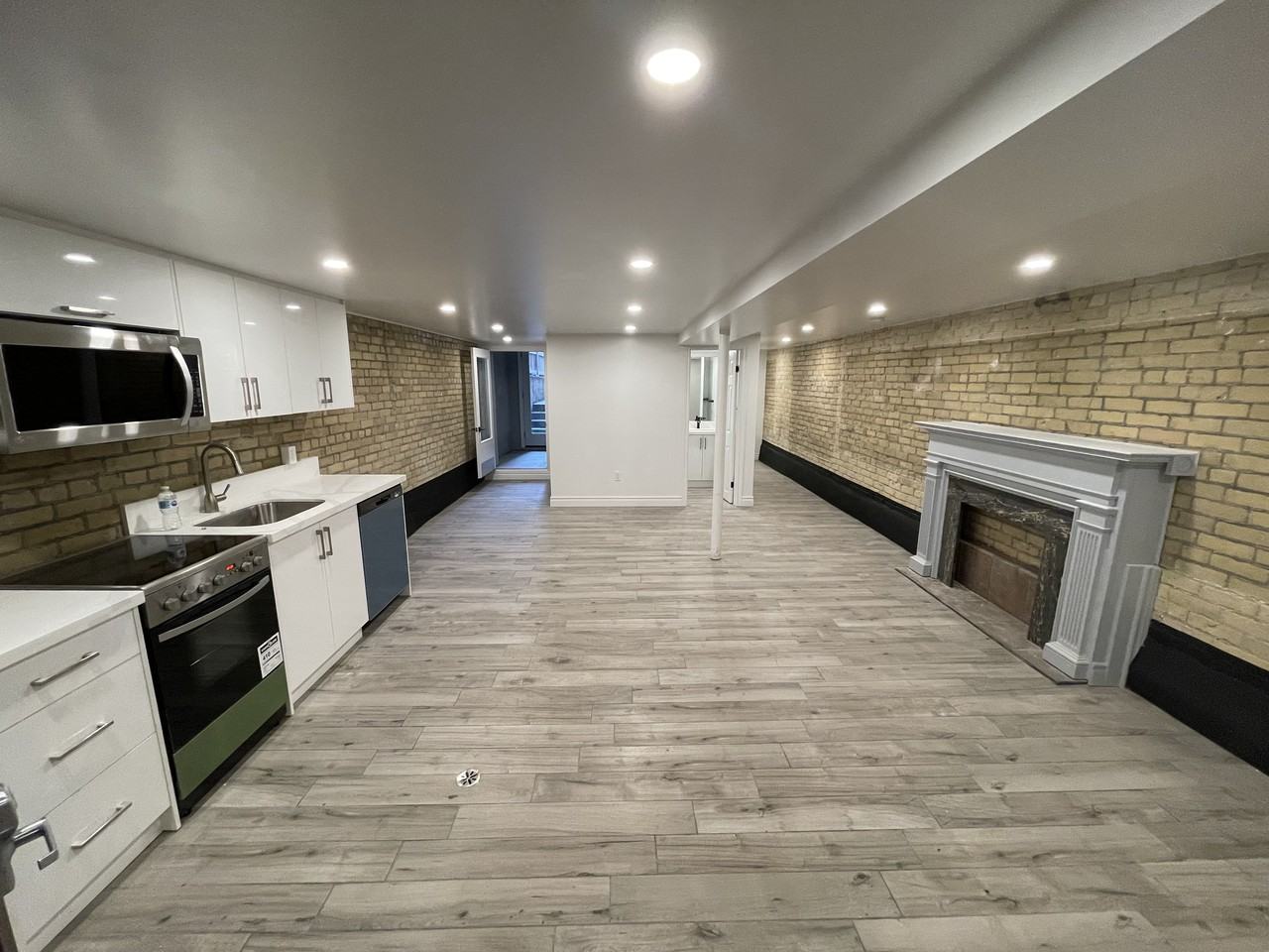 293 Euclid Avenue #101