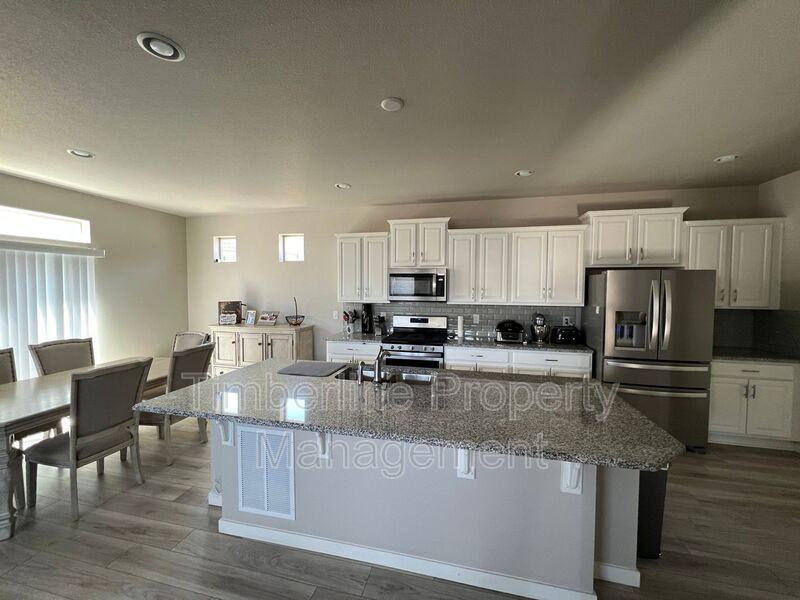 9606 Timberlake Loop - Photo 3 of 22