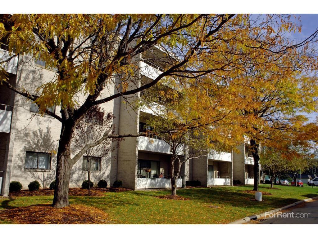 Kimberly Park Apartments - Photo 2 of 19