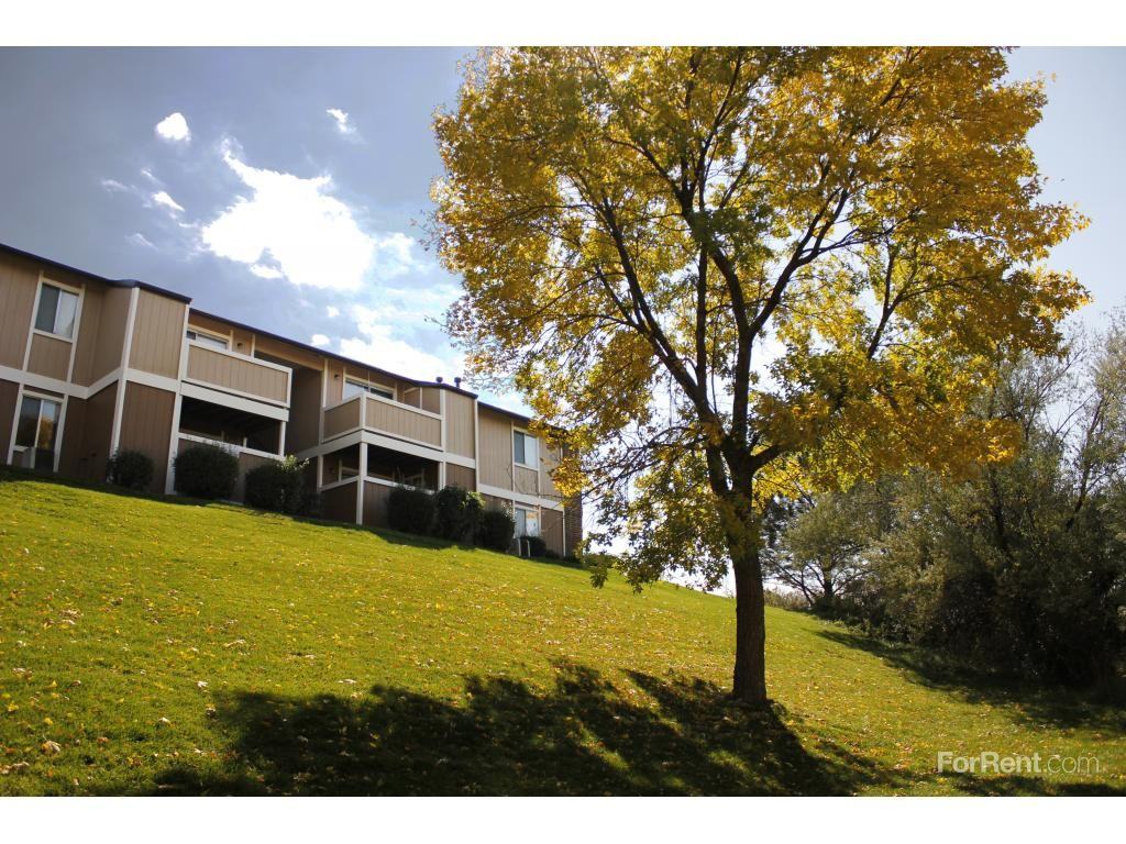 Ridgeview Place Apartments - Photo 2 of 19