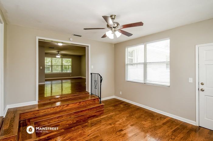 173 Tracer Ave - Photo 3 of 16