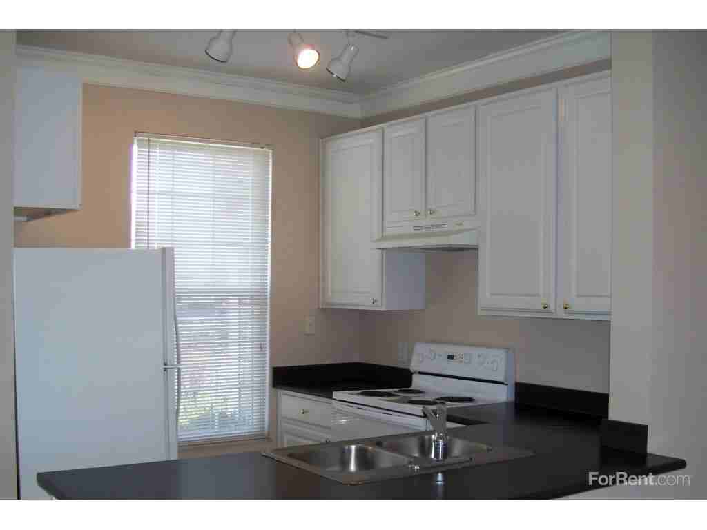 The Lakes of Olentangy - Photo 3 of 3