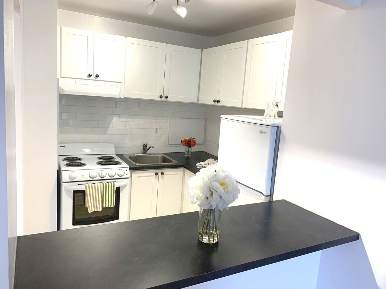 1530 Dr. Penfield Apartments in Montréal, QC H3G 1C1 Zumper