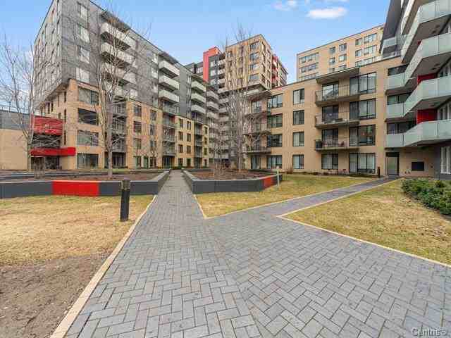 7317 Avenue Victoria #104