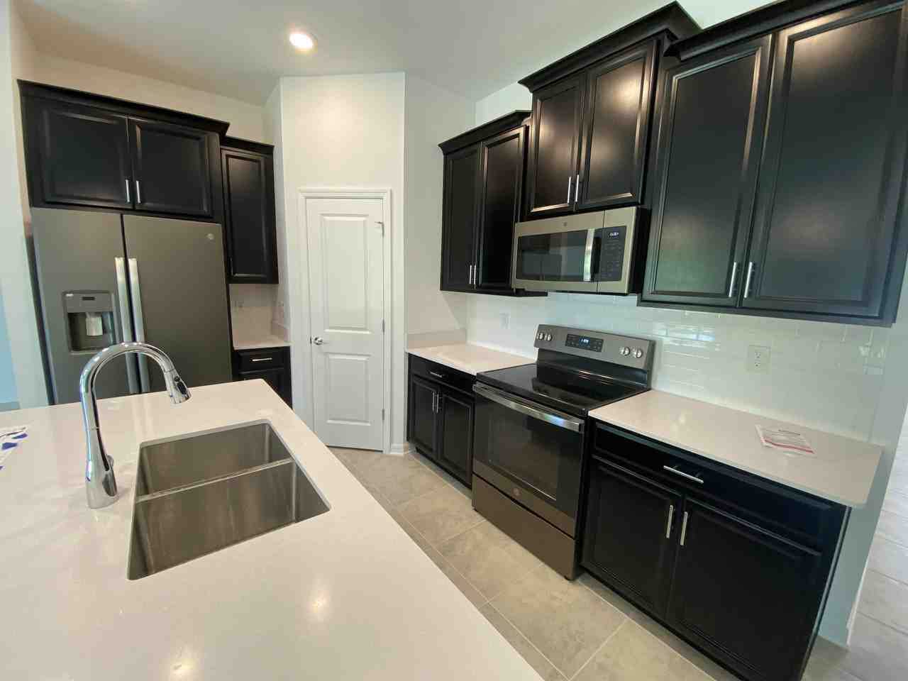 5095 Tanzanite Dr #1 - Photo 3 of 14