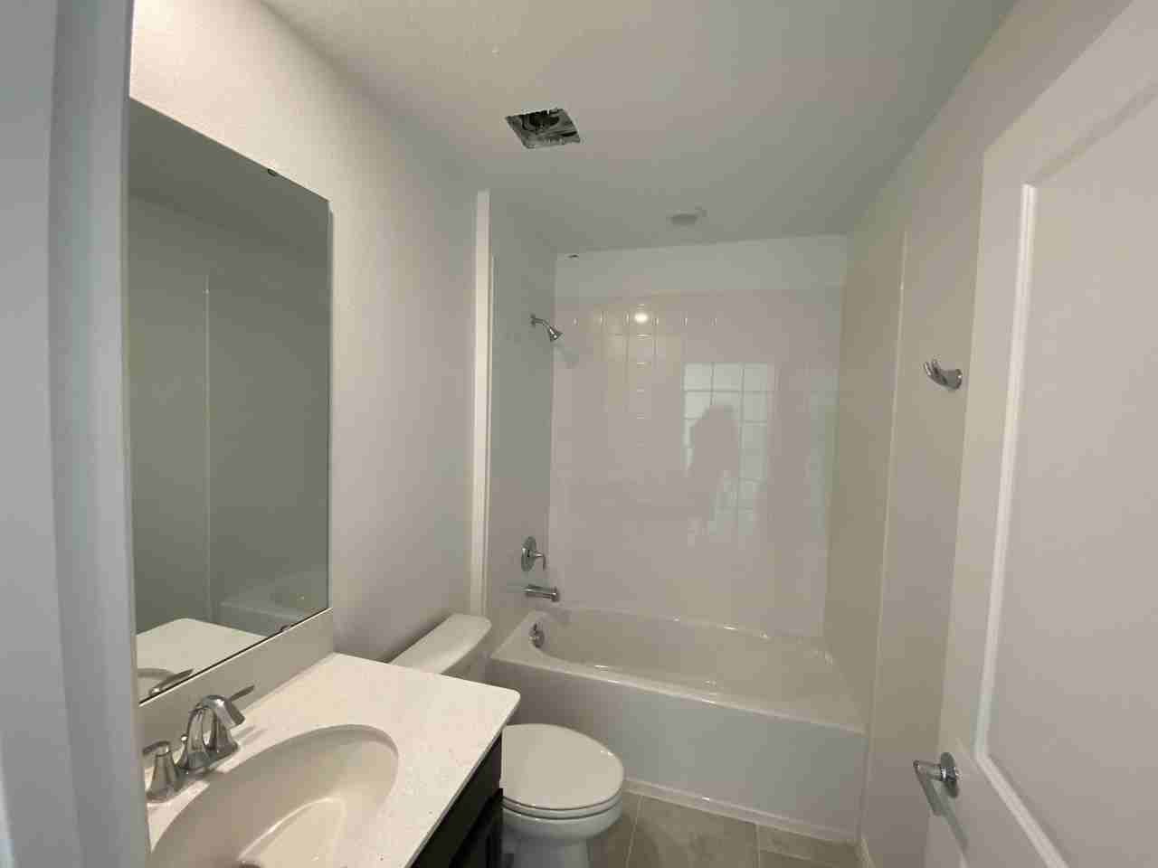 5095 Tanzanite Dr #1 - Photo 5 of 14