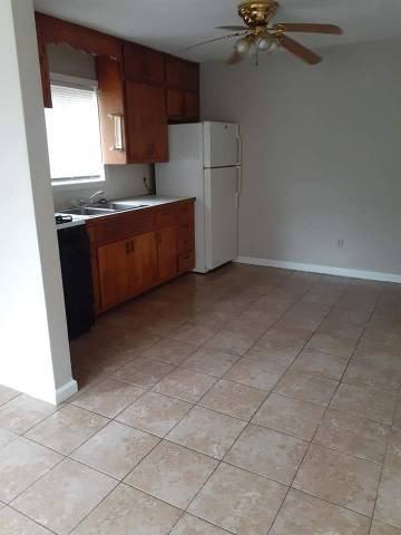 1100 Cedar St #03 - Photo 5 of 8