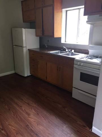 1100 Cedar St #03 - Photo 7 of 8