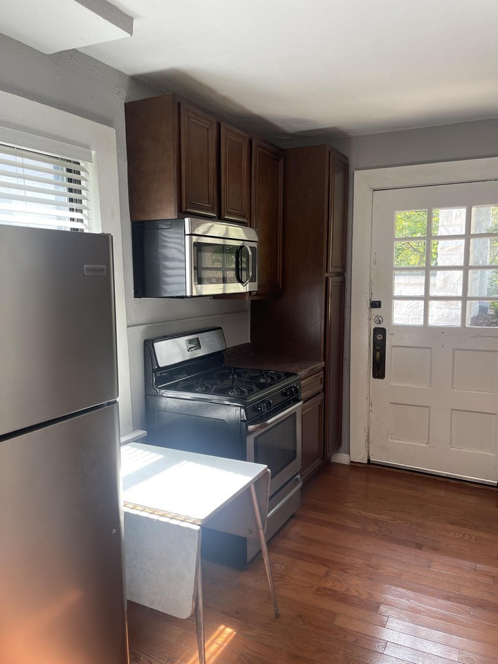 7108 Dale Ave #C - Photo 4 of 14