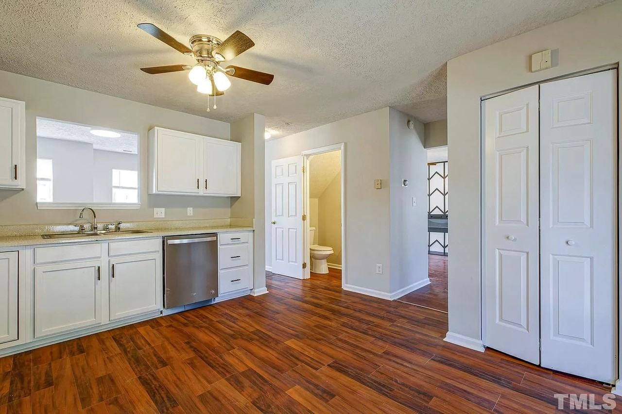 3615 Sana Ct - Photo 7 of 35