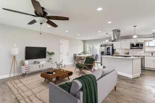 Stunning Hampden South home near Denver Tech Center - Photo 1 of 1