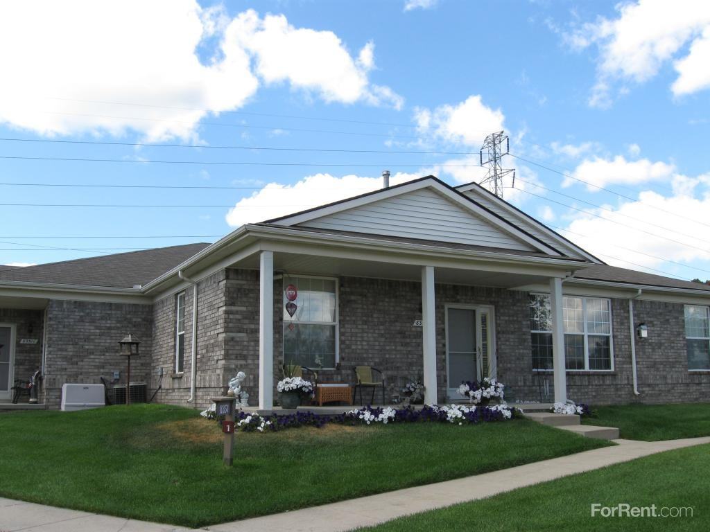 The Enclave - Photo 2 of 19