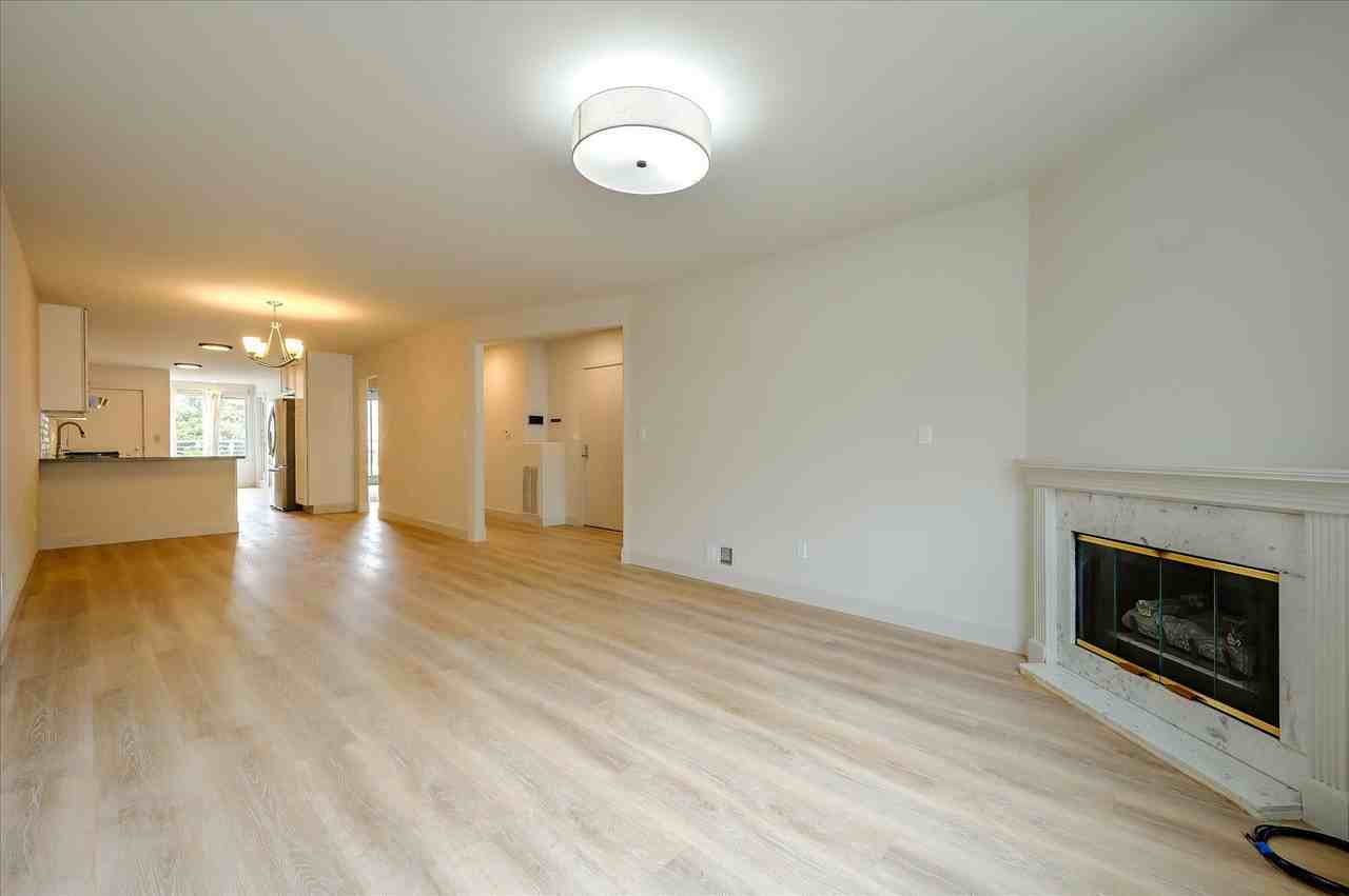 162 Caselli Ave - Photo 3 of 24