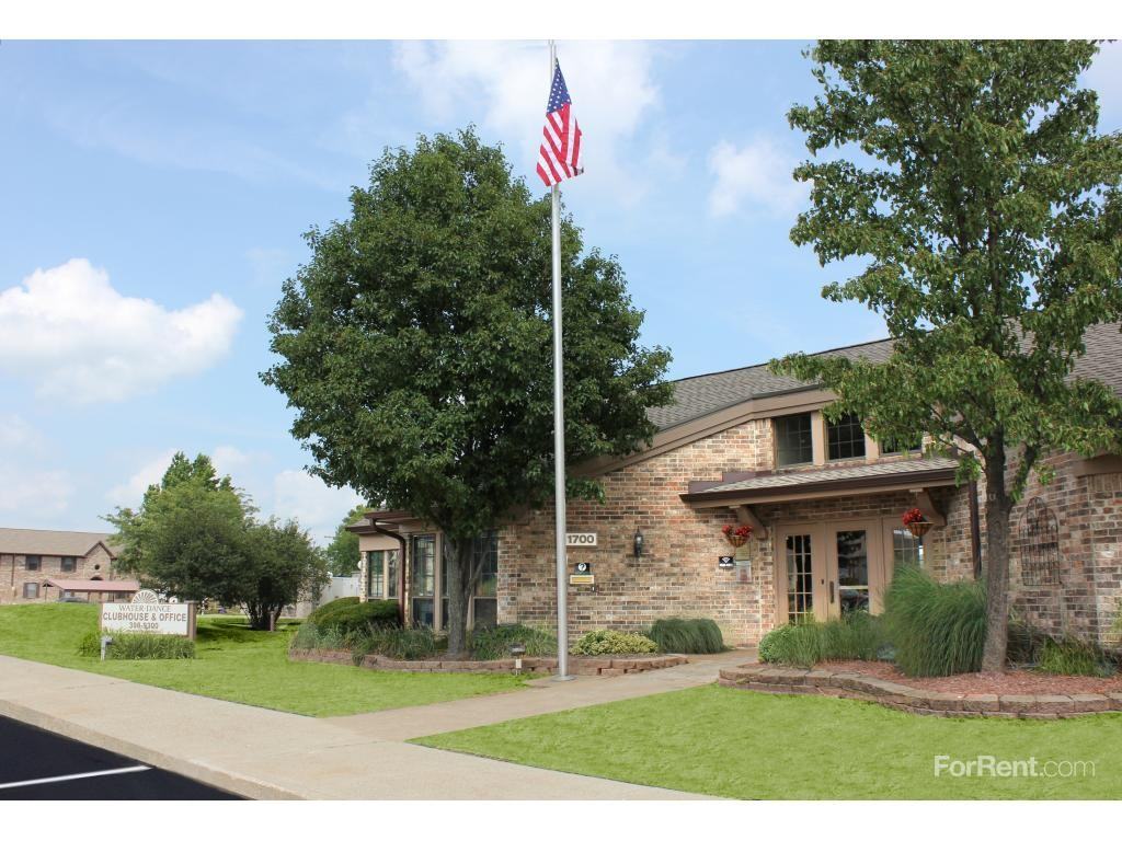 Water Dance - Photo 2 of 20