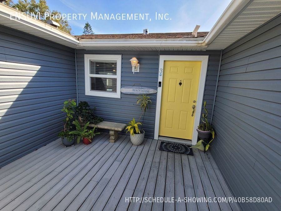 14220 N Bayshore Dr #3 - Photo 2 of 17