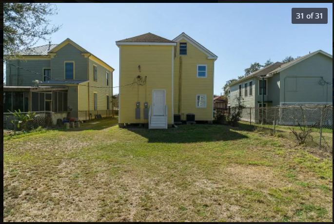 3318 Avenue M #B - Photo 2 of 9