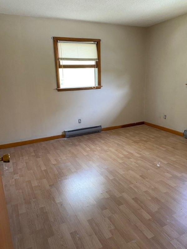302 S 6th St #4 - Photo 2 of 7