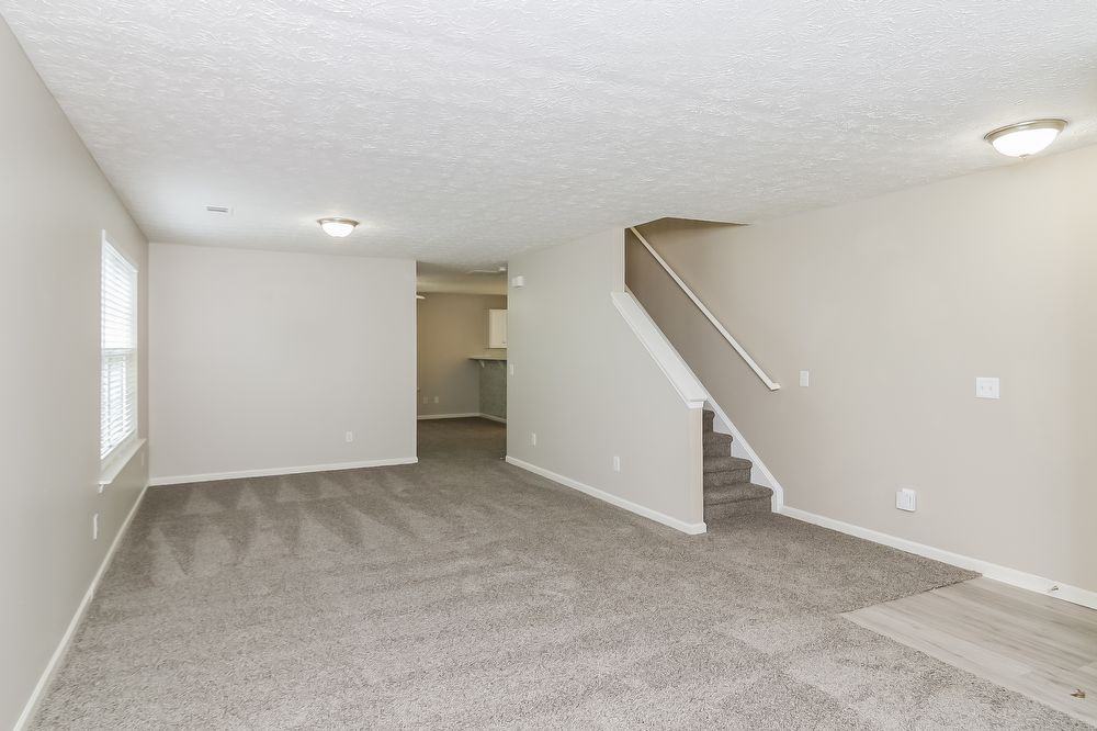 1261 Matt Moore Ct - Photo 2 of 18