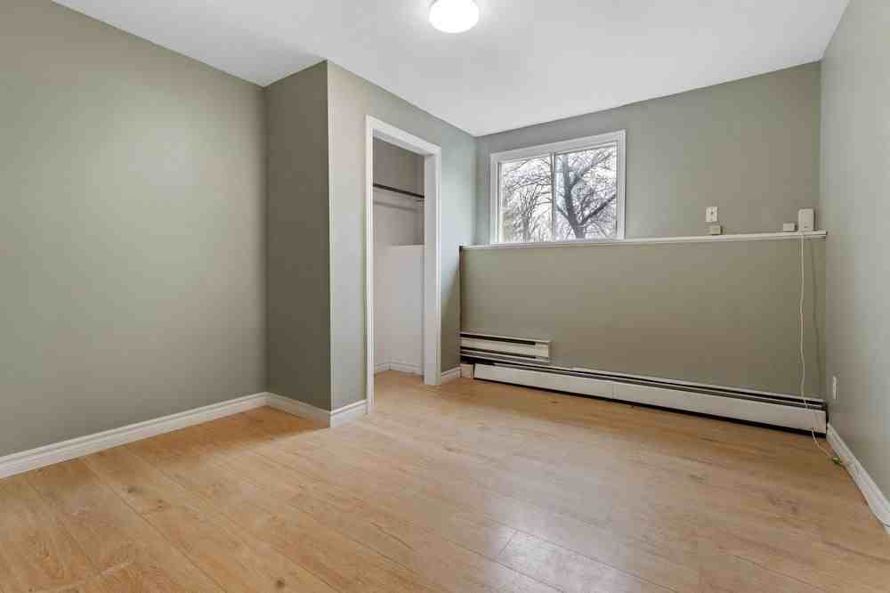 7 Nowlan Dr - Photo 3 of 10