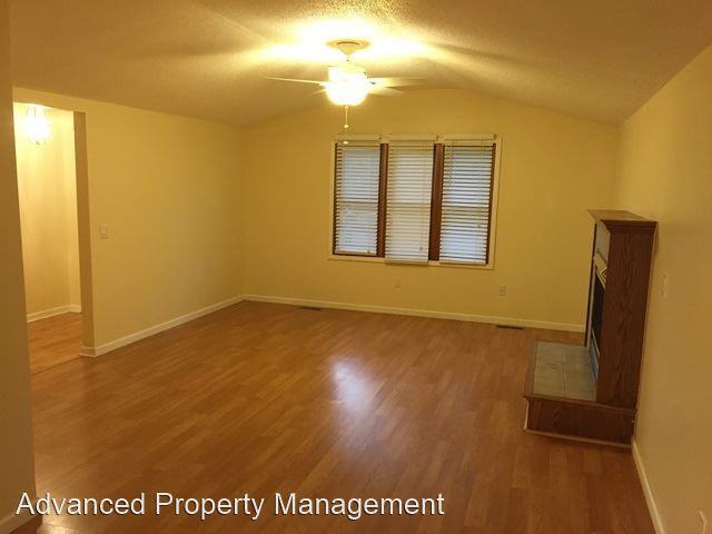 813 Gillespie Dr - Photo 2 of 23