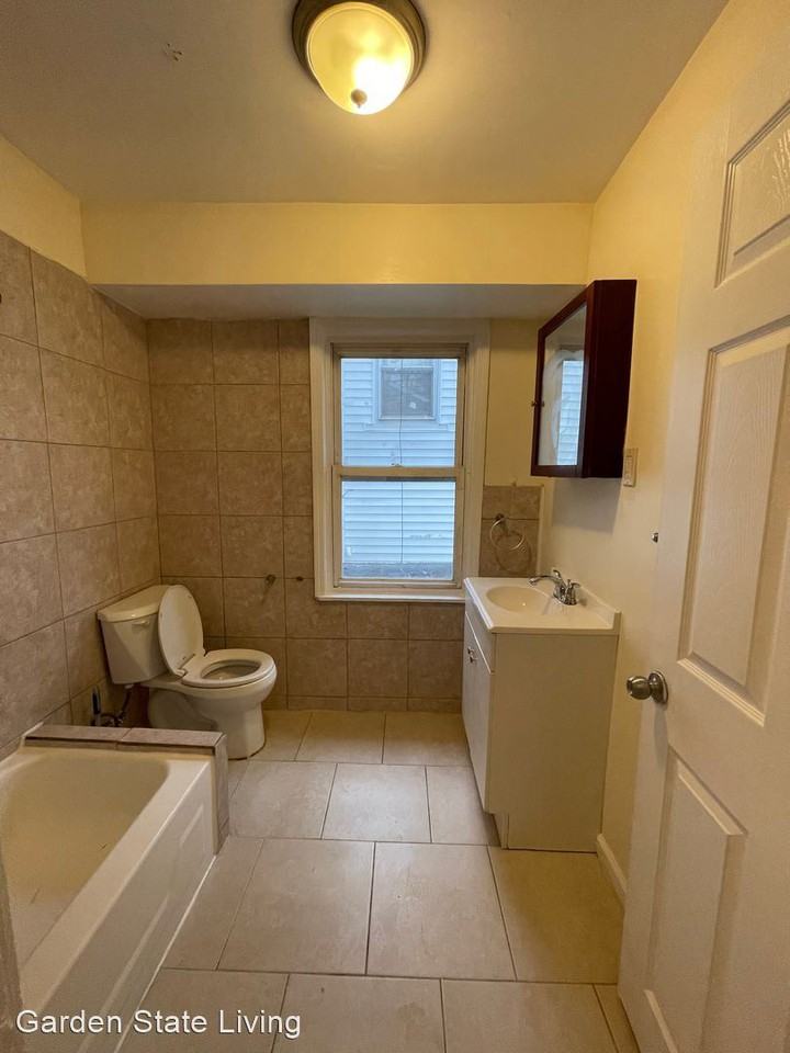 16 North 9th Street - Photo 3 of 12