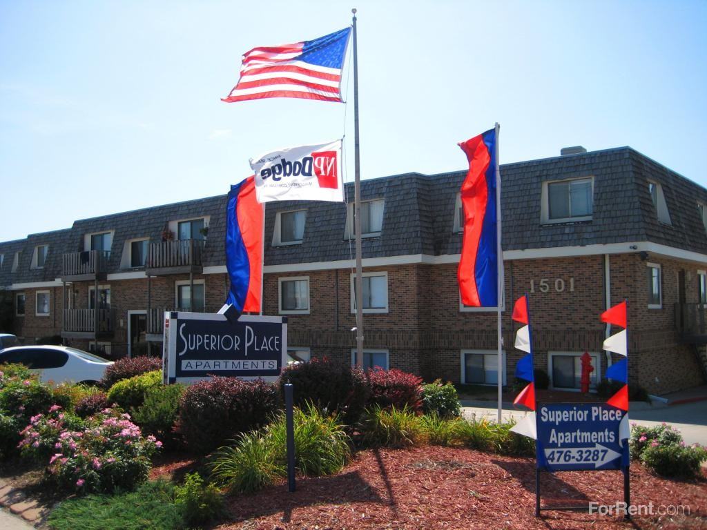 Superior Place Apartments - Photo 2 of 5