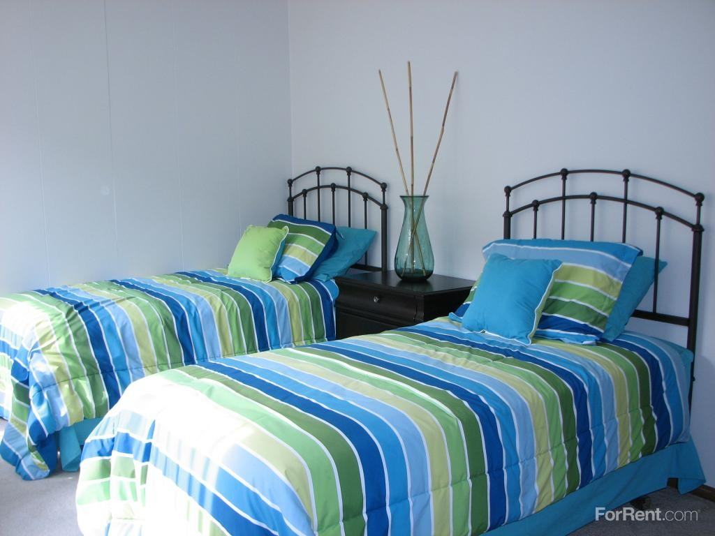 Woodland Court Apartments - Photo 2 of 5