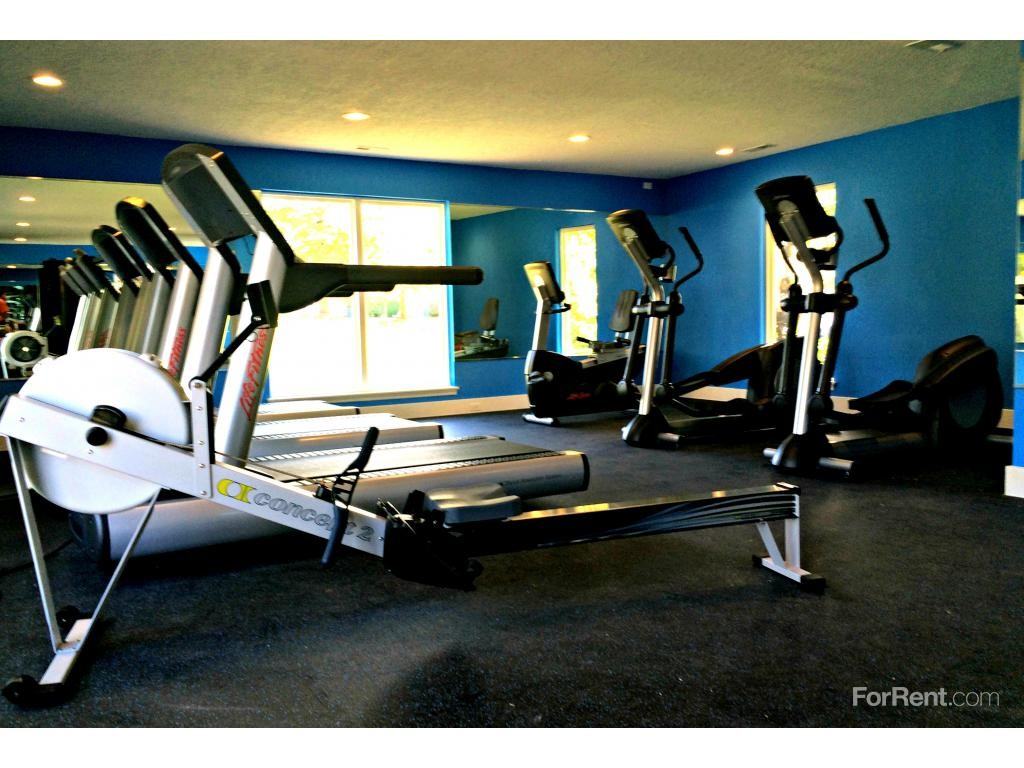 Remington Apartments - Photo 2 of 10